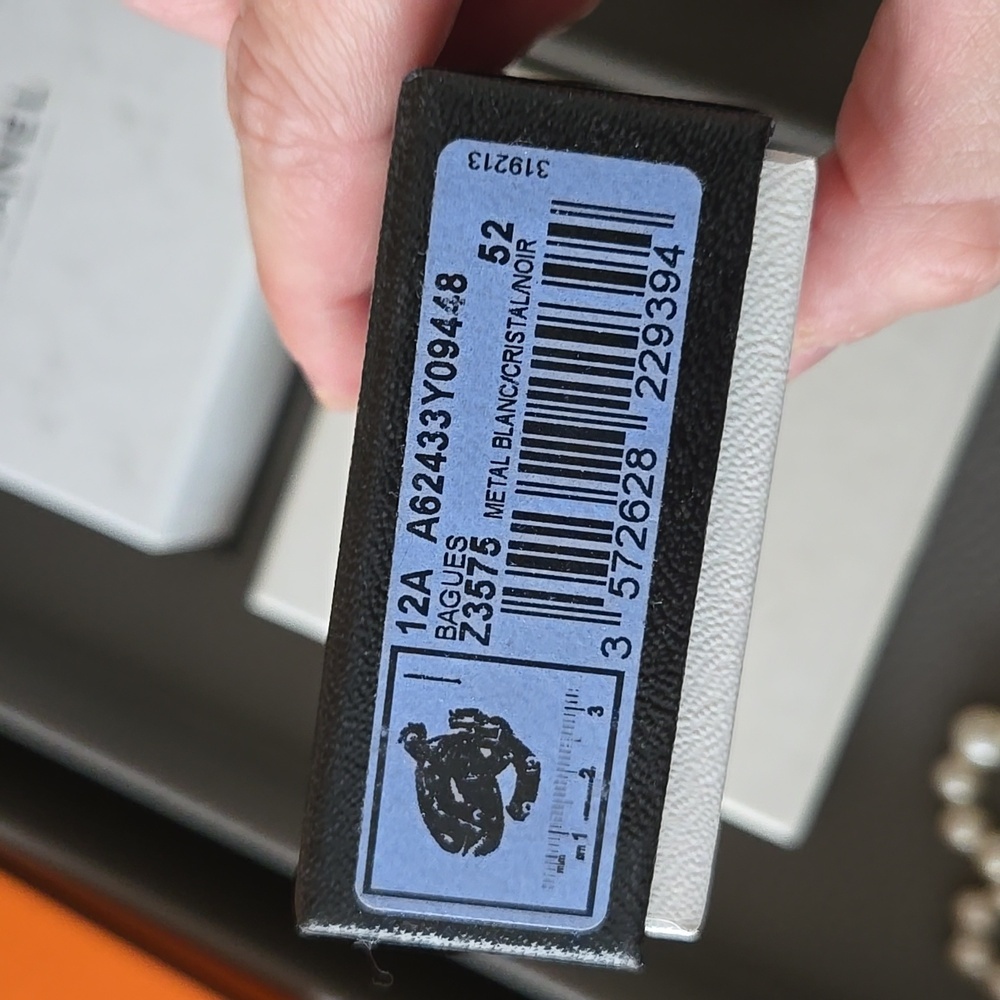 Chanel Geometric Ring | Double CC | Statement Designer Jewelry, Authentic, 52 - Picture 5 of 13